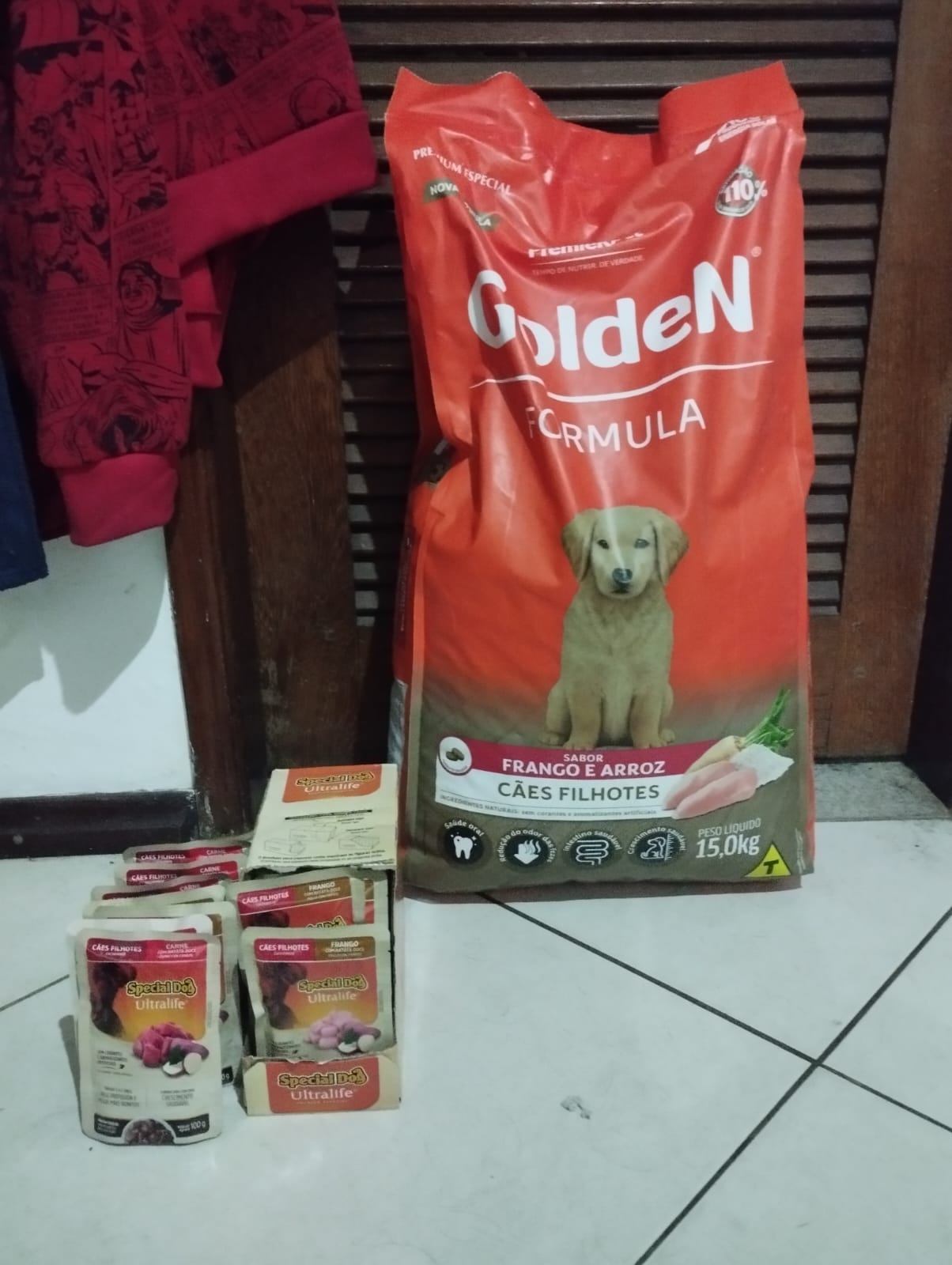 Ração e sachês recebidos